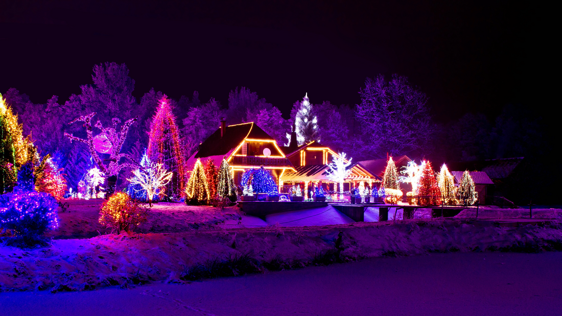 Unleash Your Creativity: 10 Outdoor Christmas Decor Ideas