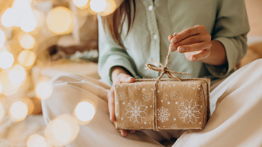 Holiday Gifts That Smell Like Joy: Candles & More