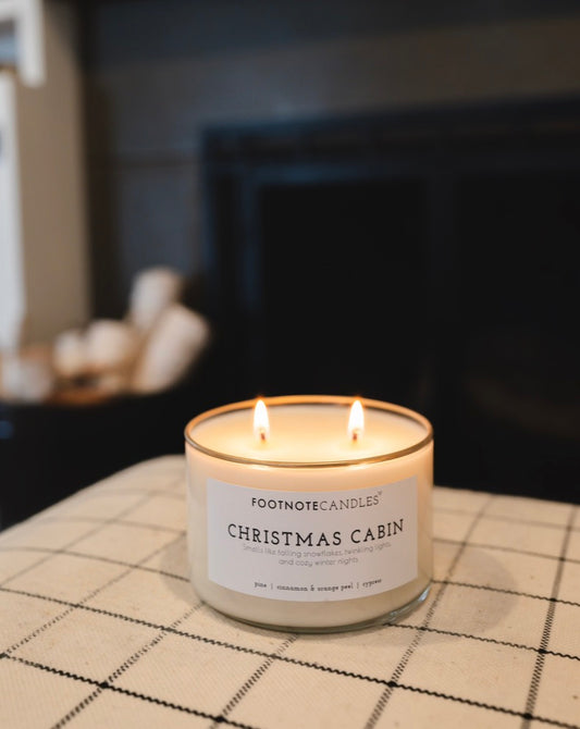 CHRISTMAS CABIN CANDLE